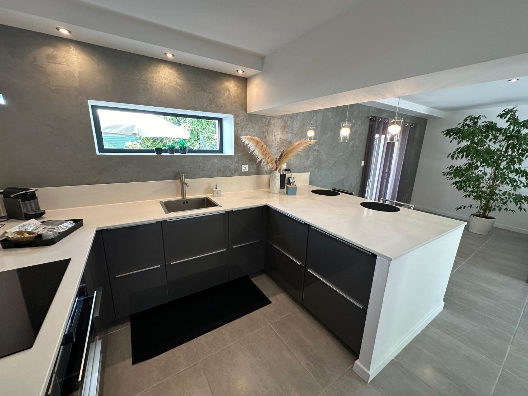 Maison Contemporaine Avec Piscine Privee Chauffee, Entre Plages Et Provence, Borne 11 Kw Istres Exteriér fotografie