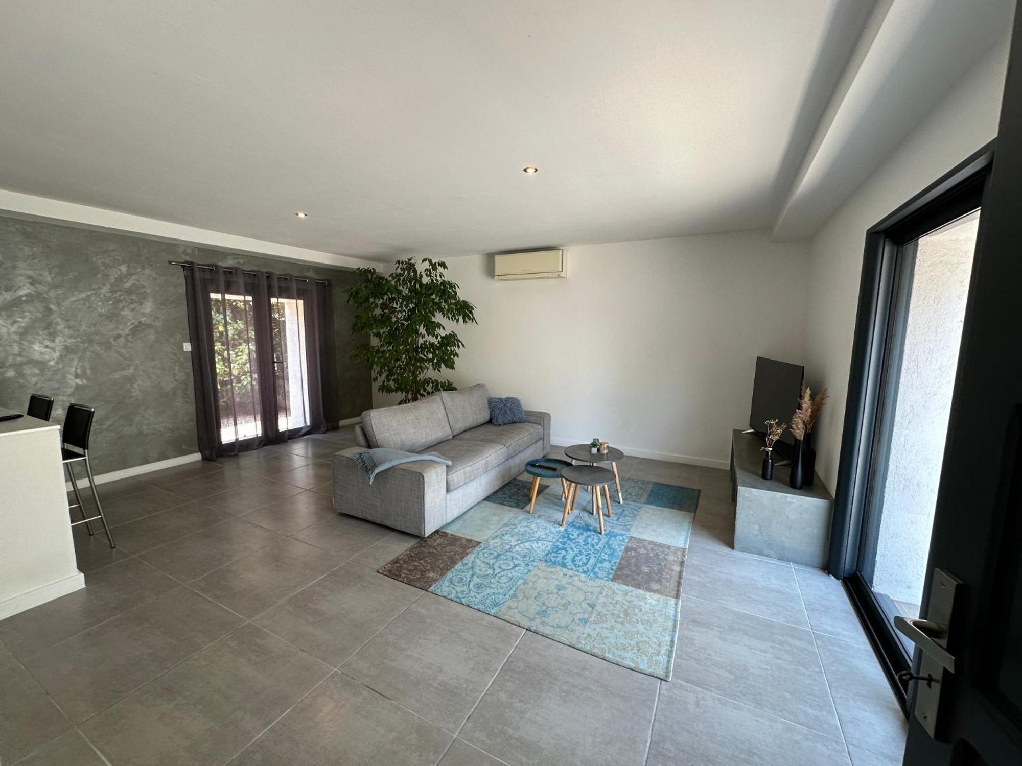 Maison Contemporaine Avec Piscine Privee Chauffee, Entre Plages Et Provence, Borne 11 Kw Istres Exteriér fotografie