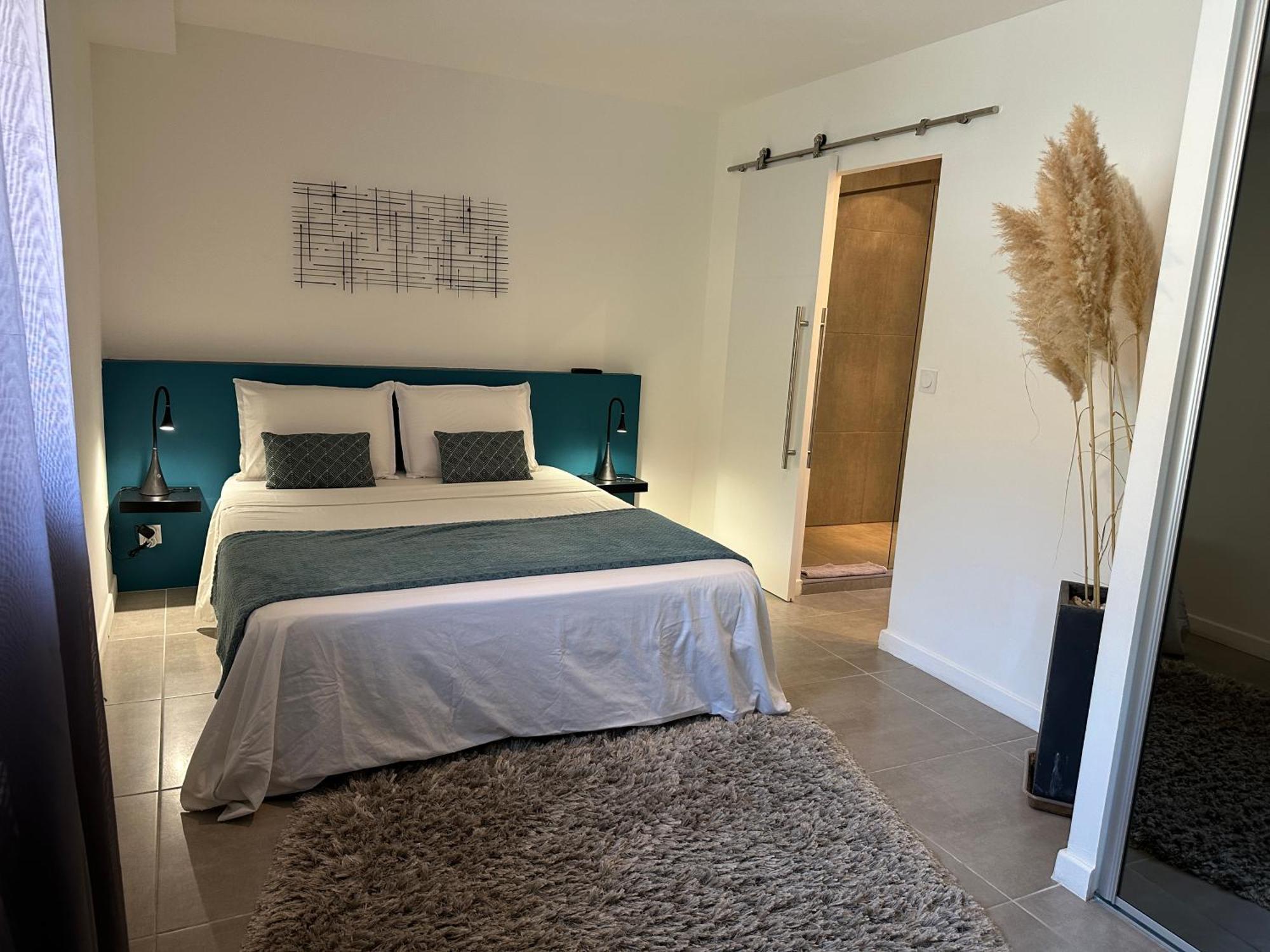 Maison Contemporaine Avec Piscine Privee Chauffee, Entre Plages Et Provence, Borne 11 Kw Istres Exteriér fotografie